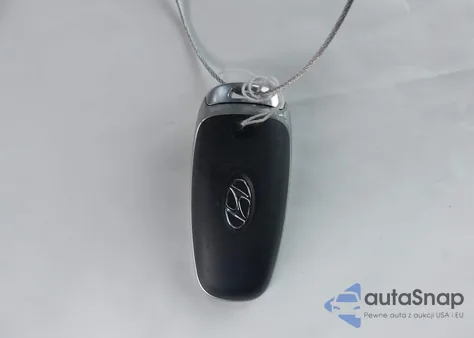 2021 Hyundai Sonata Sel Plus z USA, uszkodzony, nr VIN 5NPEJ4J25MH065252